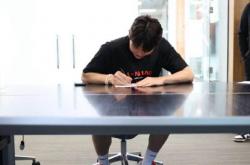 开云体育首页-杨瀚森签约波特兰开拓者，旨在成为首发！