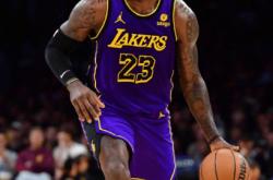 开云体育下载-内涵詹姆斯服药！蒂格语出惊人爆料往事，球迷：花钱保养无可厚非