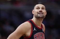 开云体育网址-芝加哥公牛调整阵容 力争小球优势