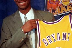 kaiyun-华纳兄弟筹拍科比新传记电影 从篮网险第8顺位选人讲述幕后故事