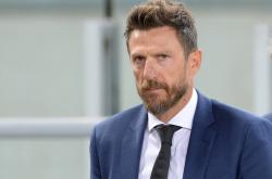 开云体育app-莱切主帅：米兰会不惜代价争取胜利，卡马达如果首发要保持冷静