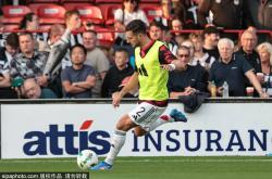 开云体育-曼联惨遭低级别球队淘汰，拜耳勒沃库森火上浇油