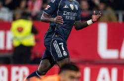 kering-（体育）足球——西甲：赫罗纳平皇马