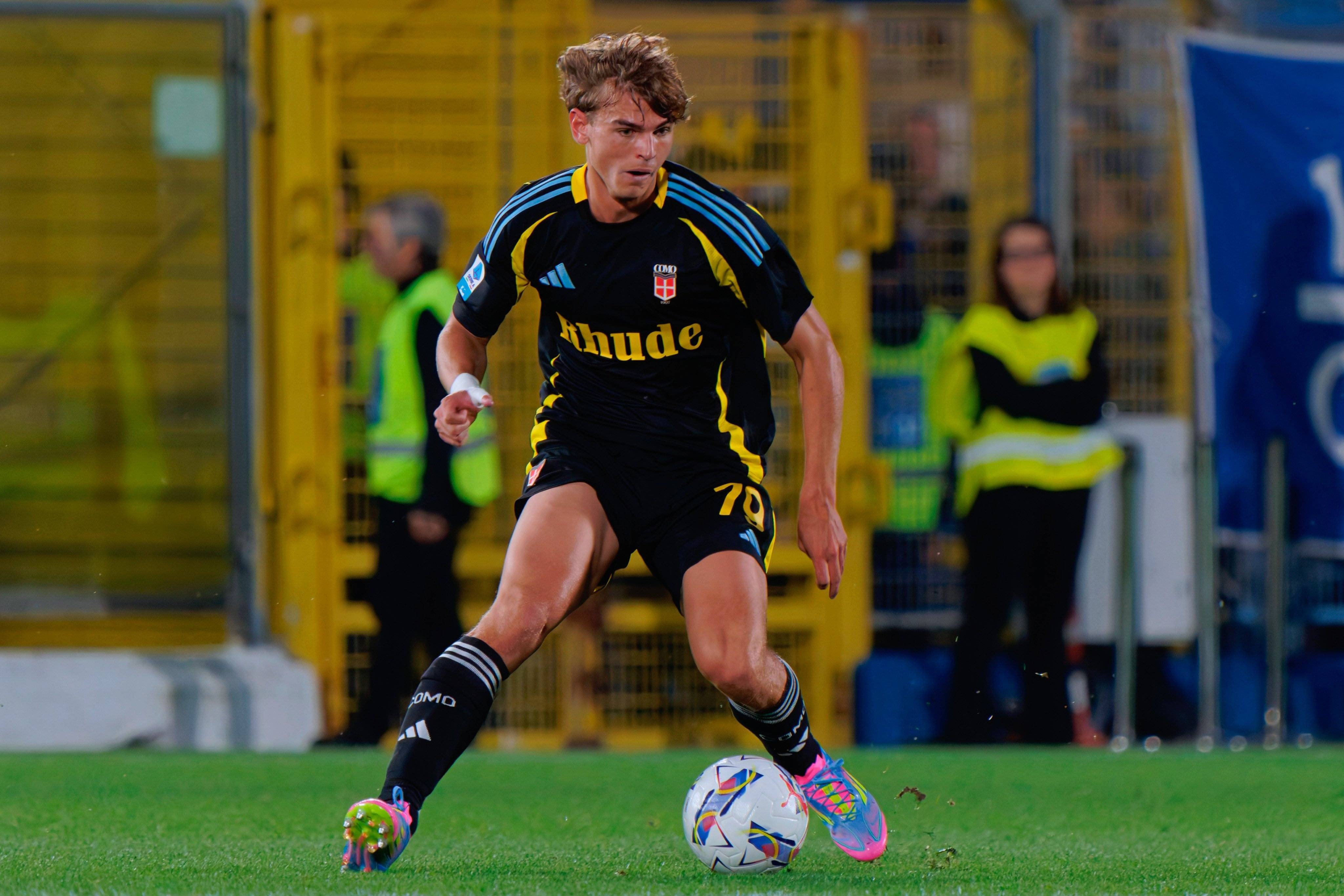 罗马诺：皇马已告知科莫，他们今夏不会激活帕斯800万欧回购条款