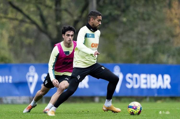 西乙焦点战：莱万特 VS 埃瓦尔，巅峰对决一触即发！