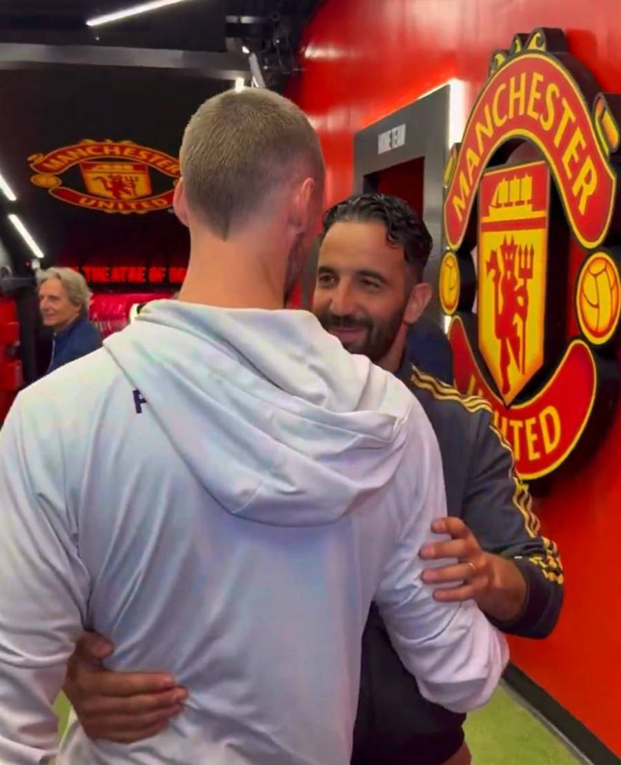 曼联战阿森纳谢什科可争首发!阿莫林安排闭门热身赛,奥纳纳也参与