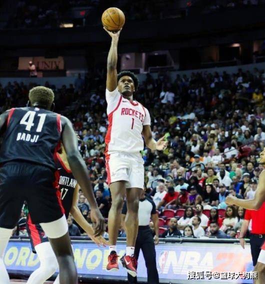 火箭队27年难获5位巨星?阿门+申京才是基石,顶薪或留给22岁新星