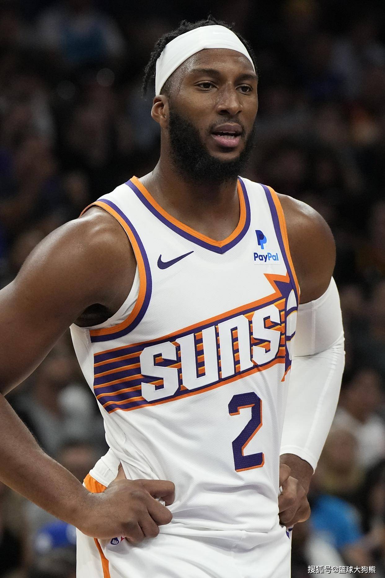 定了!斯通拒绝2年450万合同,24岁中锋告别火箭队!东部劲旅捡漏