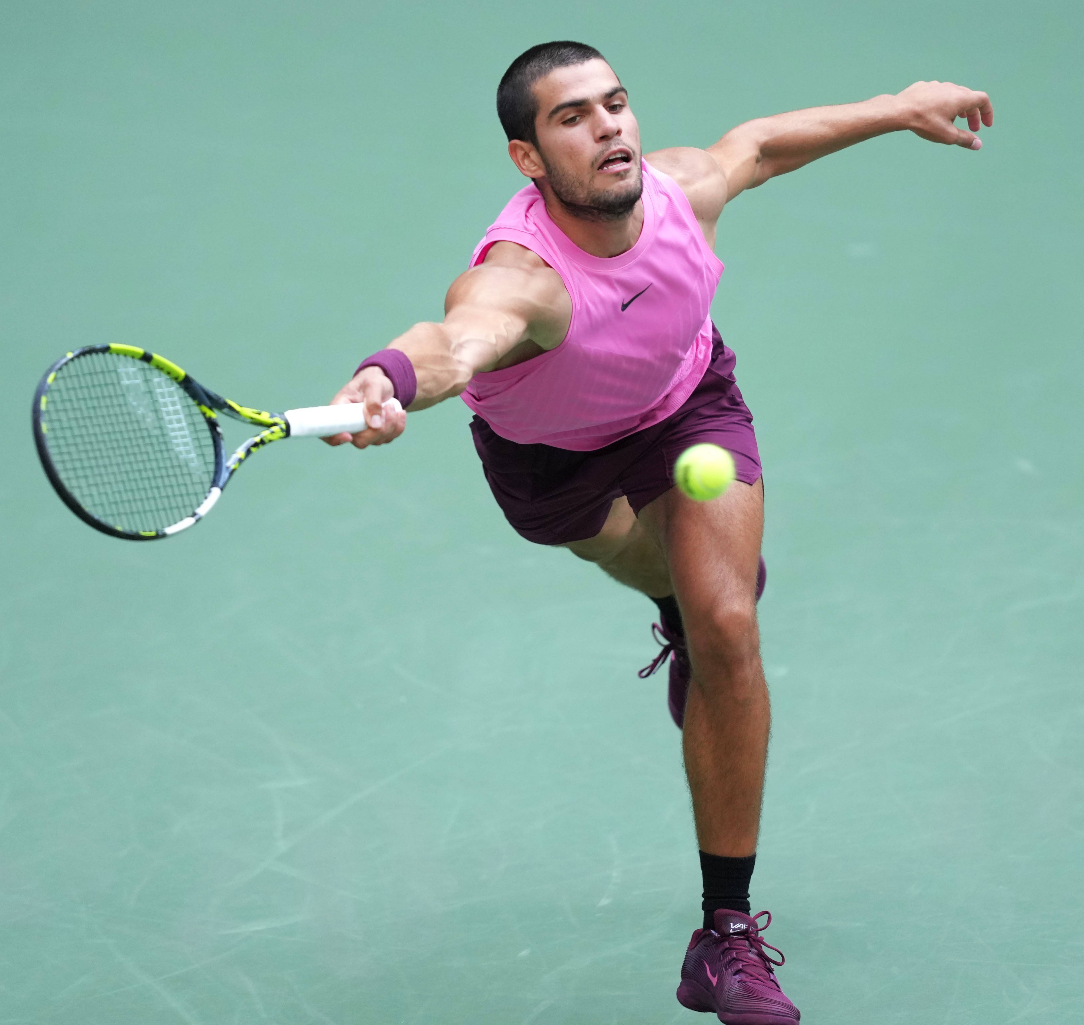 （体育）网球——美网：阿尔卡拉斯晋级男单决赛