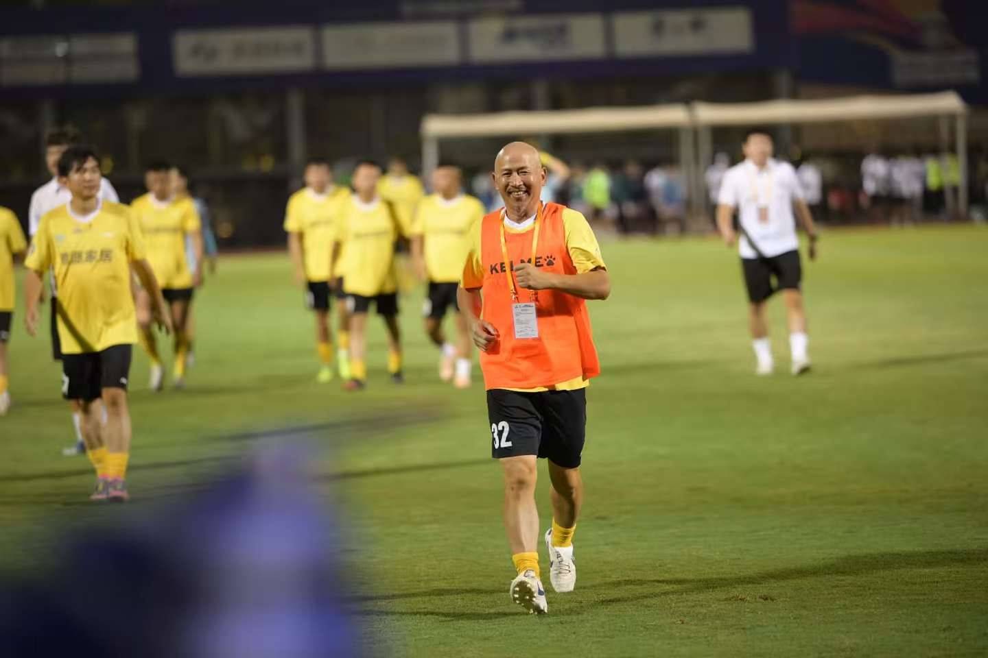 “汉超”来了个村支书:6年前他带村民办“村超”