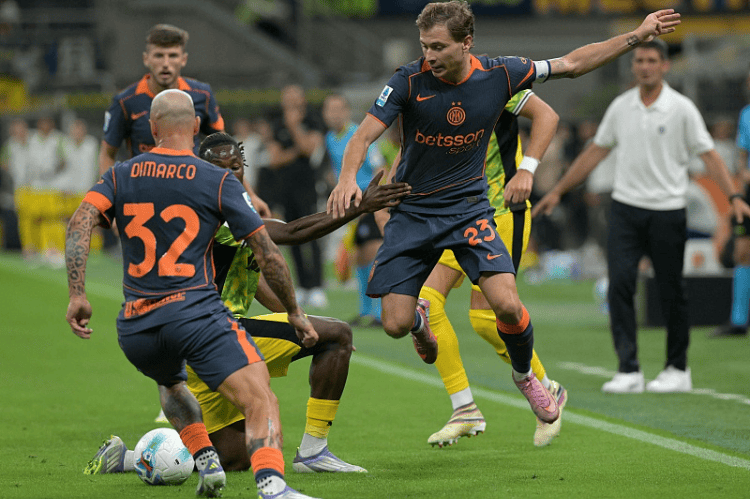 国米2-1萨索洛 迪马尔科建功